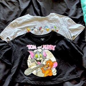 Old Navy Black Short Sleeve Cropped Tee Casual Graphic bundle of 2. Size 8